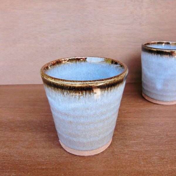 優しい天然灰の釉（青）  鉄縁  フリーカップ　cup