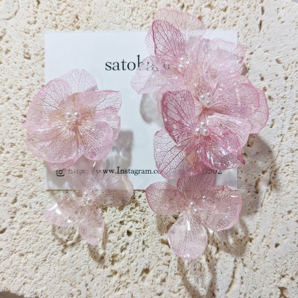 ピンクボルドー揺れる紫陽花ピアス＆イヤーカフ