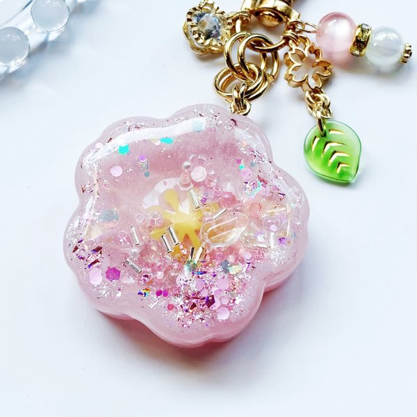 水晶入り♡桜のシャカシャカバッグチャーム/花霞（はながすみ）/オマケはピンクの桜プリンチャーム♡