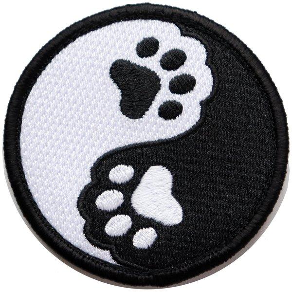 ワッペン 肉球の太極図（犬・猫の手足のタオマーク） マジックテープ（ベルクロ・面ファスナー）着脱式 ミリタリー サバゲー かわいい刺繍パッチ