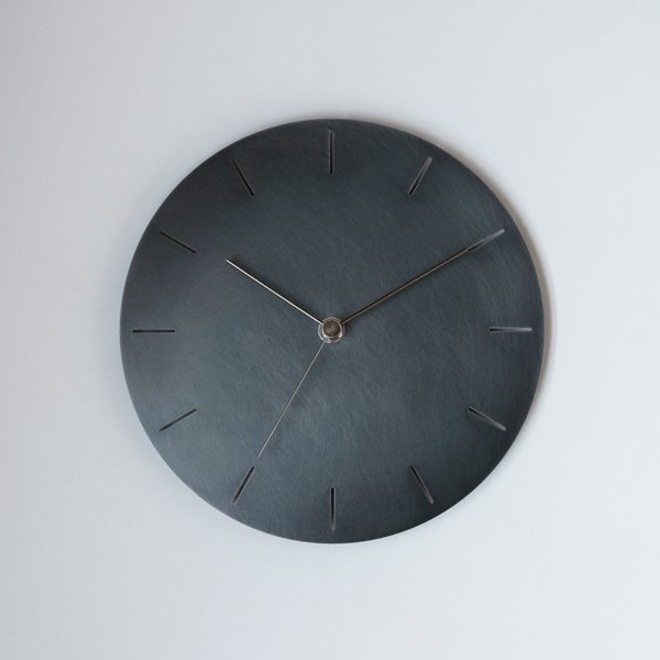 【受注製作】壁掛け時計−タイプ2しるし入り / 鉄　minimal wall clock <DISK-type2 sign> / iron