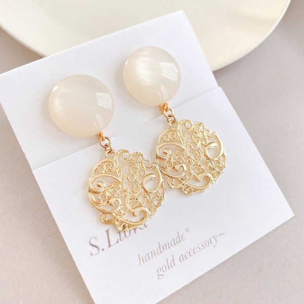 cream ivory*パールホワイトラウンドレース ピアス イヤリング