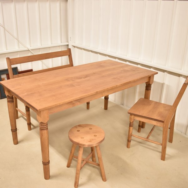 Dining table Alder ろくろ脚