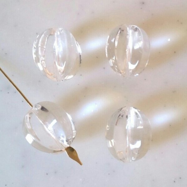 Vintage Crystal Oval Fluted Beads 《1942》