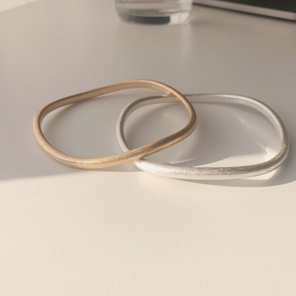 matte wave bangle(シルバー)