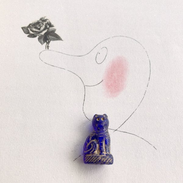 【1コずつ販売】JIRI＊IVANA#czech beads#チェコビーズ　egyptian cat24✖️14㍉ cobalt blue/bronze