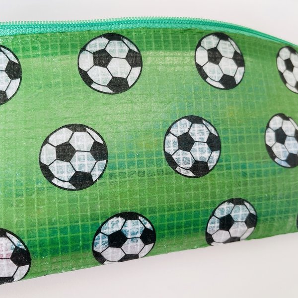 【受注制作】サッカーボール　筆箱　ペンケース　文房具入れ