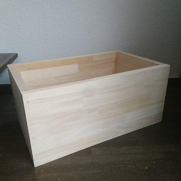 ナチュラルな木製ボックス