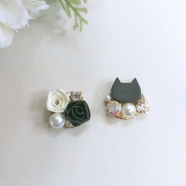 【受注生産】猫×バラ アシンメトリー ピアス 【イヤリング】