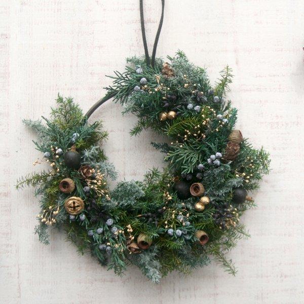 Christmas Wreath -black-