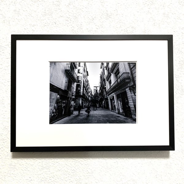 「Barcelona alley」（L判 1枚（2L、A4サイズあり）お写真のみ）