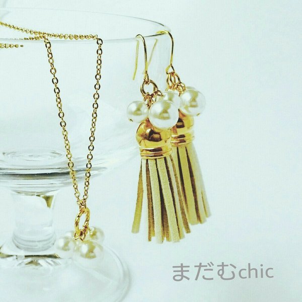 タッセルとパールのEarring or Pierce + パールネックレスの2点セット