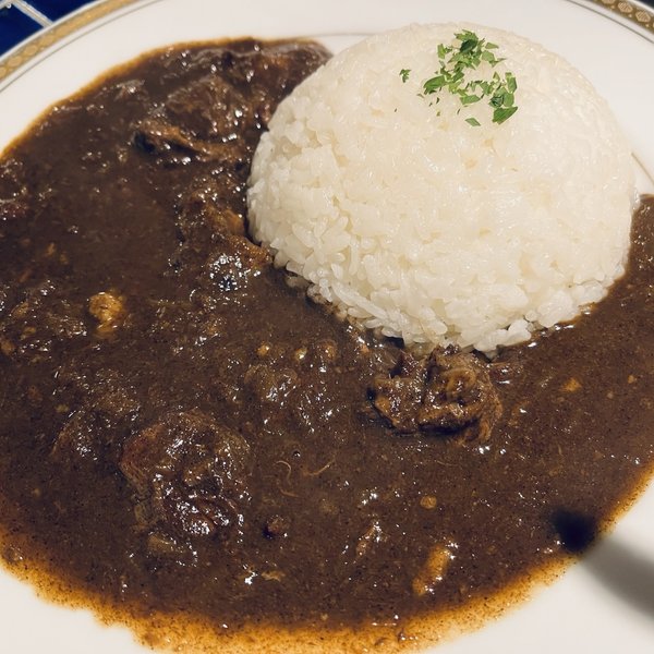 欧風牛すじ牛タンカレー