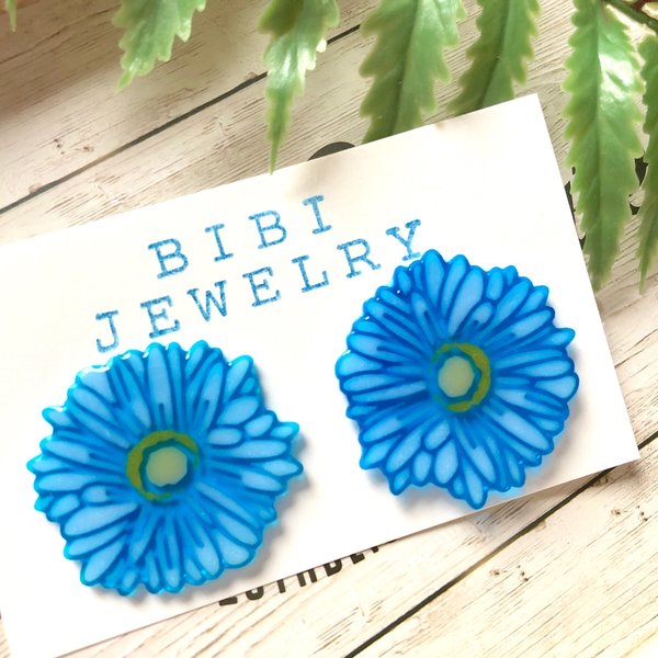 big blue flower earrings 