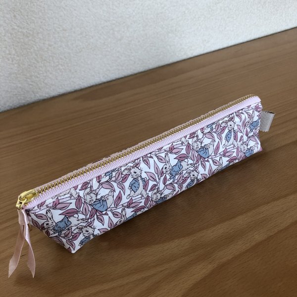 イラストレーター ペンケースのハンドメイド 手作り通販 Minne 日本最大級のハンドメイドサイト イラストレーター ペンケースのハンドメイド 手作り通販 Minne 日本最大級のハンドメイドサイト
