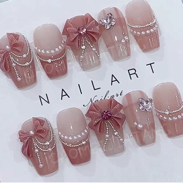 Lilith_nail★ネイルチップ★オーダー受付中★リボンネクレスネイルチップ