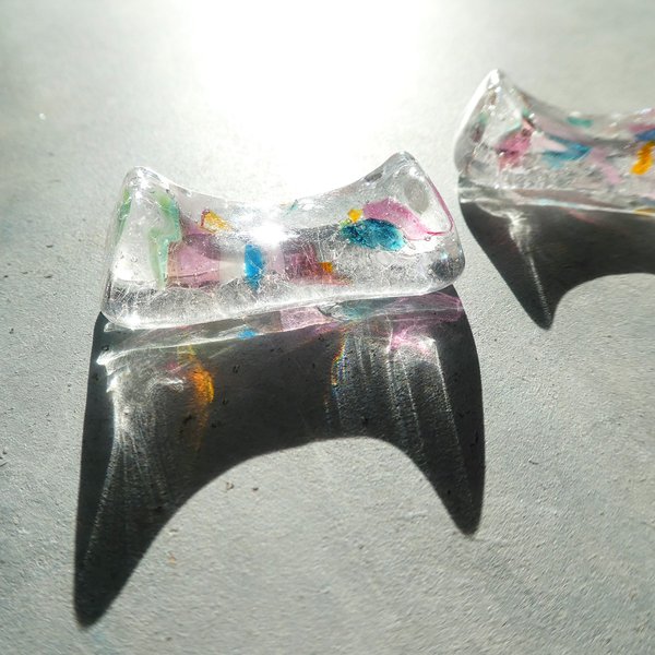 春色のカケラ・ガラスの箸置き 2個セット / ピンク系MIX