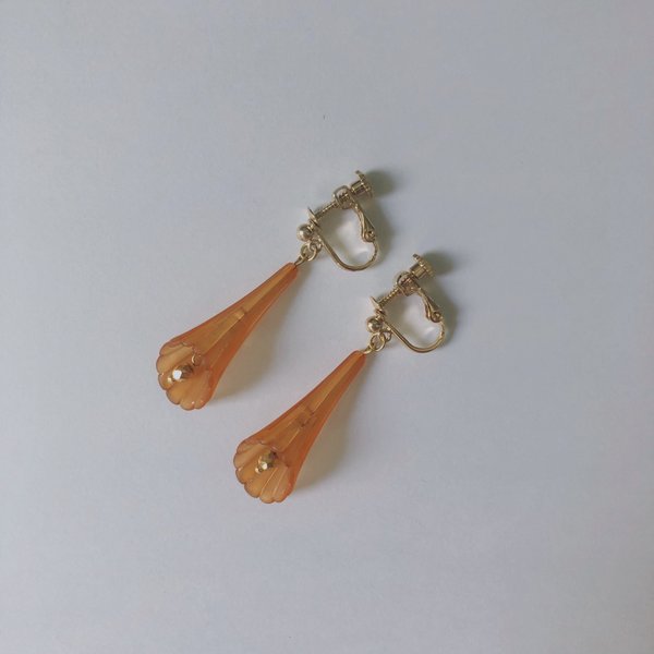 Straw flower Earrings (Orange)