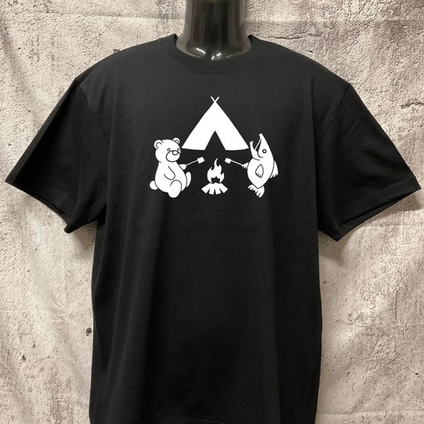 なかよしサケクマ　キャンプ　Tシャツ（半袖）