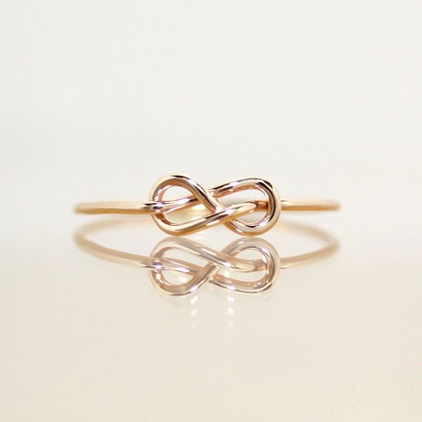 ほんのりピンク＊インフィニティ結び＊リング【金】14kgf  Infinity knot gold ring