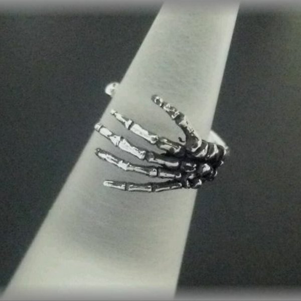 左手の骨のRing　Silver 925