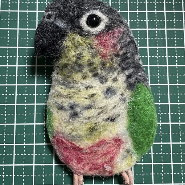 羊毛フェルト　可愛いウロコインコブローチ　鳥　グッズ　アクセ　ゆこりん工房