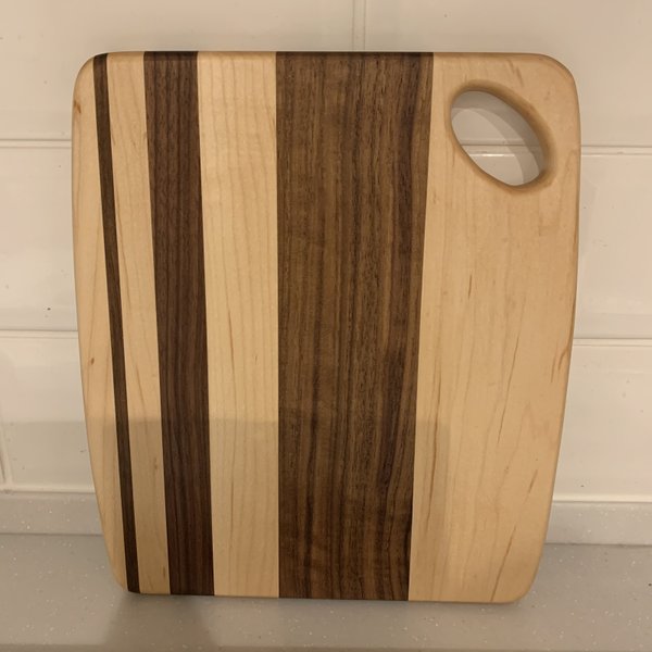 木製カッティングボード　Maple-walnut