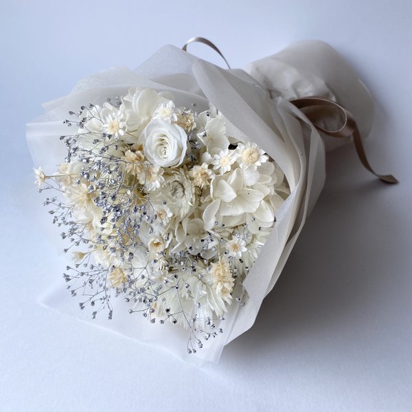 再販×4【white】プリザーブドフラワーのブーケ　花束　