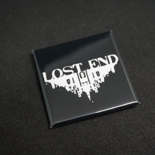 【送料無料】「LOST END」スクエア缶バッヂ (黒)