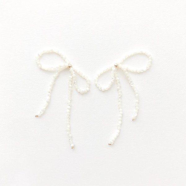 PIERCE:「White」 grain ribbon