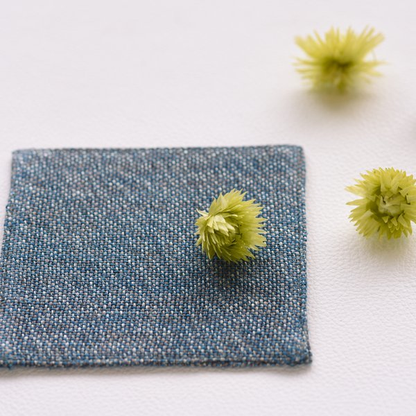 織物作家 坂口鄙子さん「手織りのコースター」藍染