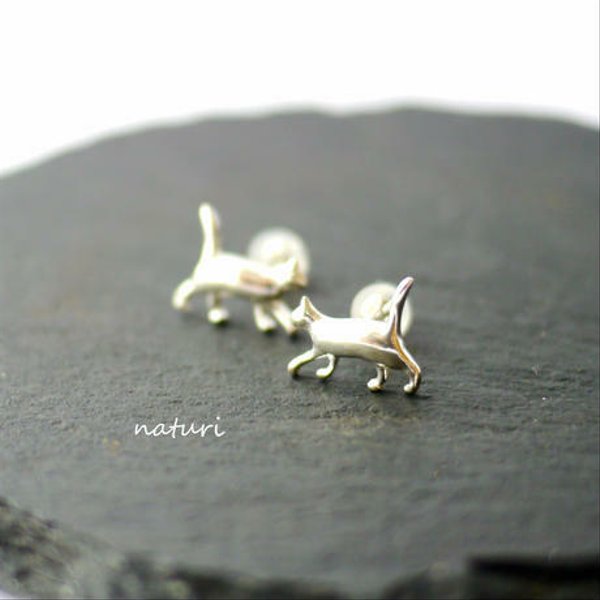 【gatto】sv925 cat pierce (2pcs)