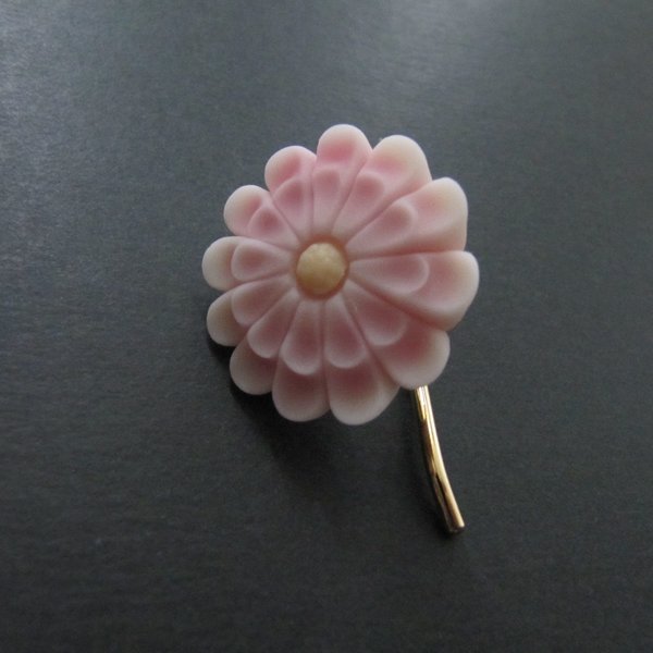 菊のポニーフックピンク