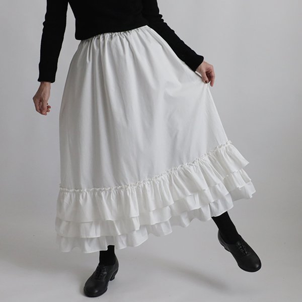 春支度／最終ＳＡＬＥ　８３cm丈  甘めのふりフリル スカート  コットン１００％ 裾フリル ペチコートとしてもY99C