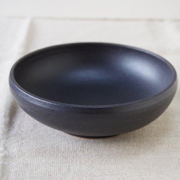 黒マットの平鉢 (Φ17cm)