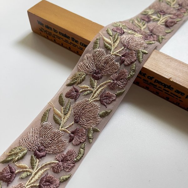 約5cm幅/刺繍リボン/カラーチュール/くすみパープル&ホワイト/グリーンリーフ/花刺繍