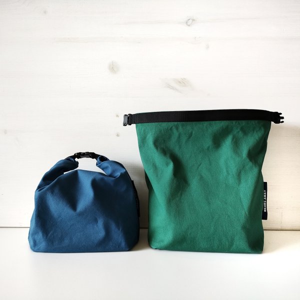 お弁当袋*ランチバッグ　11号帆布くすんだ青＆くすんだ緑×ボーダー　2サイズ　バックルタイプ