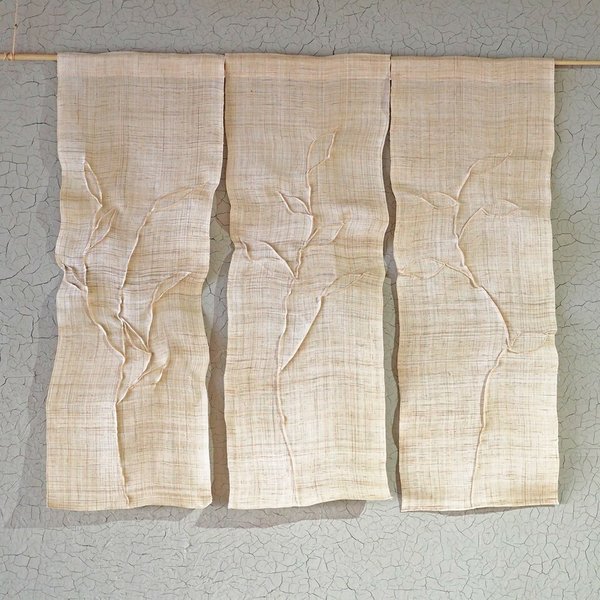 つまみ縫い麻のれん　木立