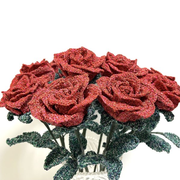 Yilin　HN001 手作りバラ １本売り 薔薇 レットローズ 枯れない花 ハンドメイド かぎ針編みフラワー プレゼント  ギフト