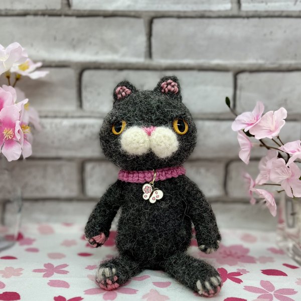  『真っ黒黒子のねこちゃんだにゃ～😸』世界で１匹のあみぐるみねこちゃん(黒猫)