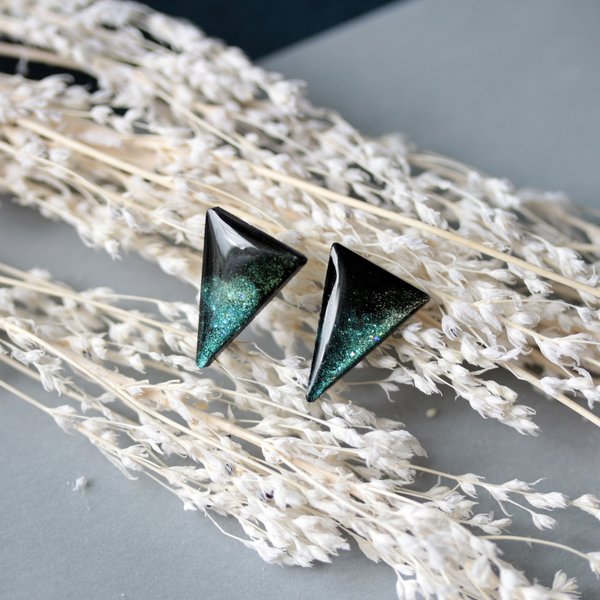 Triangle Green Cosmic　ピアス