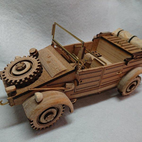 木製自作 軍用自動車 ドイツ キューベルワーゲン 木製自作