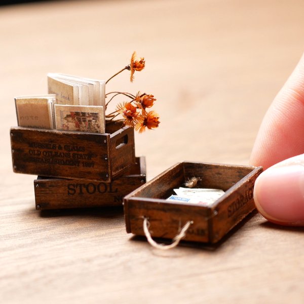 ミニチュア　ドールハウス　手作りキット　miniature dollhouse kit　木箱⓸　L017