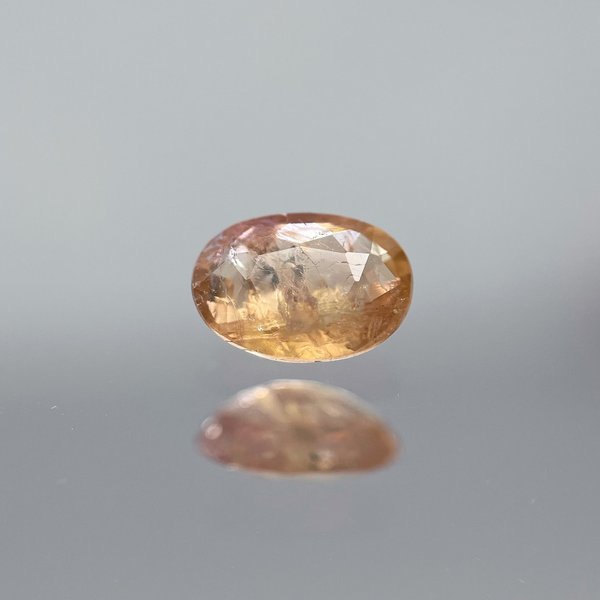 トルマリン ルース 0.87ct / 7.25×5.24×3.12mm [tr-hm59]