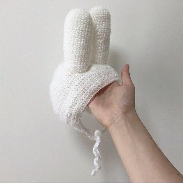 rabbit bonnet