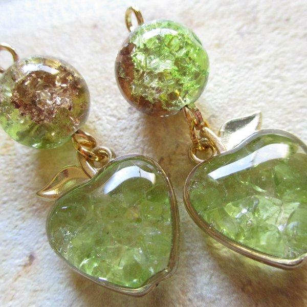 ◇1778再販40 🍏ペリドットの青りんご　ピアス・イヤリング🌼 