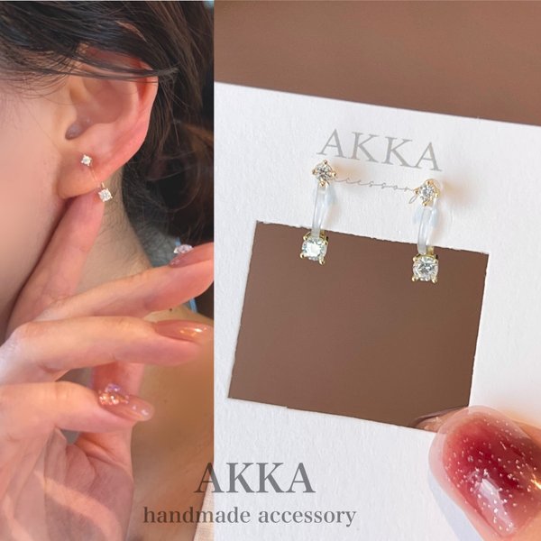 Back Bijou simple earrings  バックビジューのシンプル　イヤリング　ピアス　シルバー925 　可愛い　樹脂ピアス　樹脂イヤリング　金属アレルギー　ゴールド　ピアスに見える