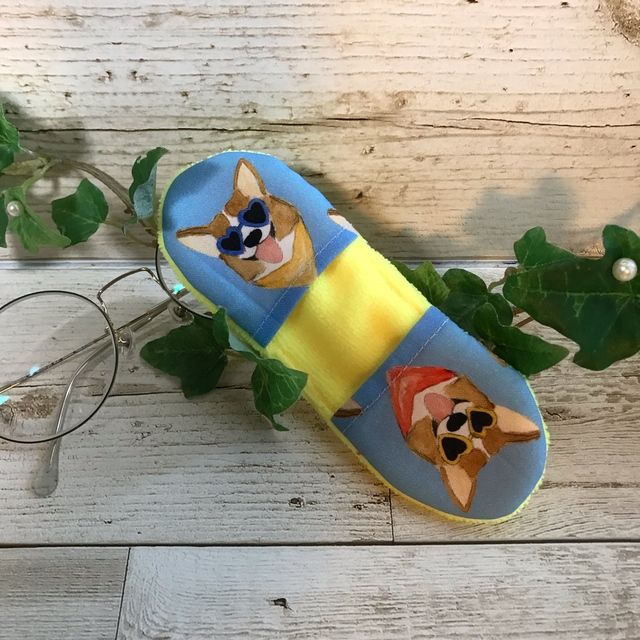 おしゃれコーギーのミトンみたいなメガネ拭き ハンドメイド おしゃれコーギーのミトンみたいなメガネ拭き ハンドメイド