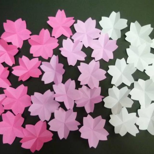壁面飾り 折り紙 桜 ３色 30個 ハンドメイドマーケット Minne