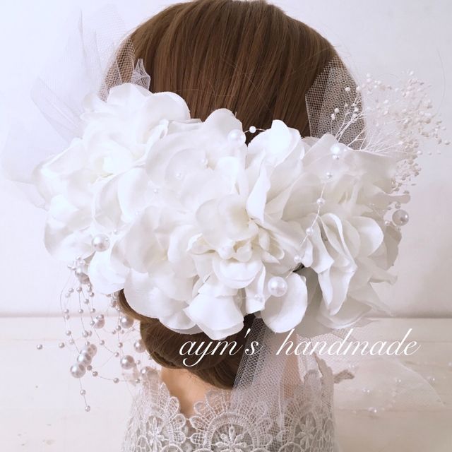 Sale 純白の花嫁 ウェディングヘッドドレス ブライダルヘア Sale 純白の花嫁 ウェディングヘッドドレス ブライダルヘア